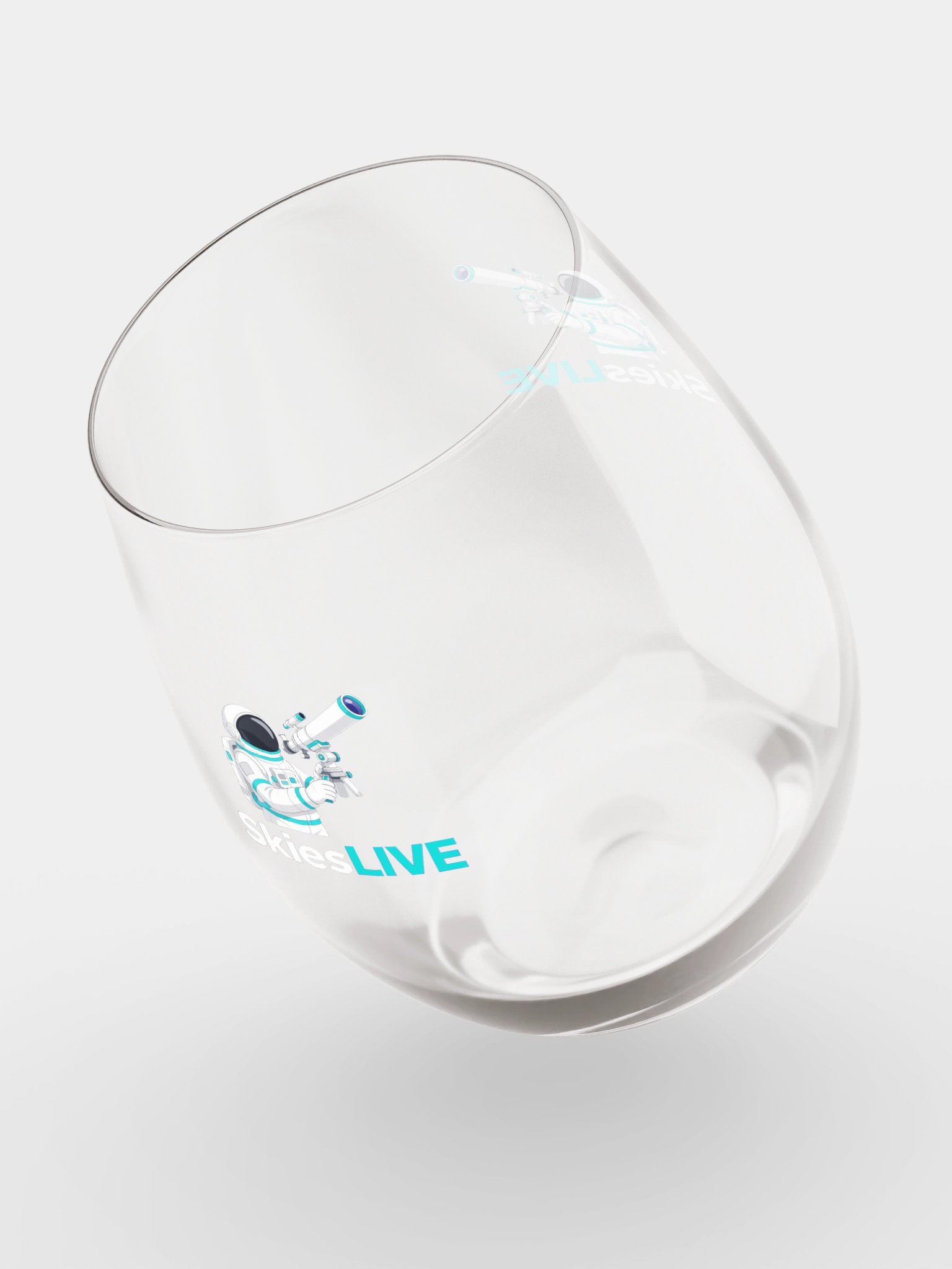 SkiesLIVE Astronaut Wine Glass product image (4)