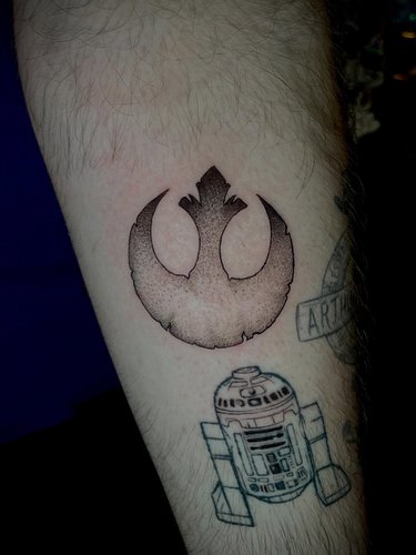Rebel Alliance symbol for Leo! 
Thank you so much! 🙏💫💙❤️🩶🖤
