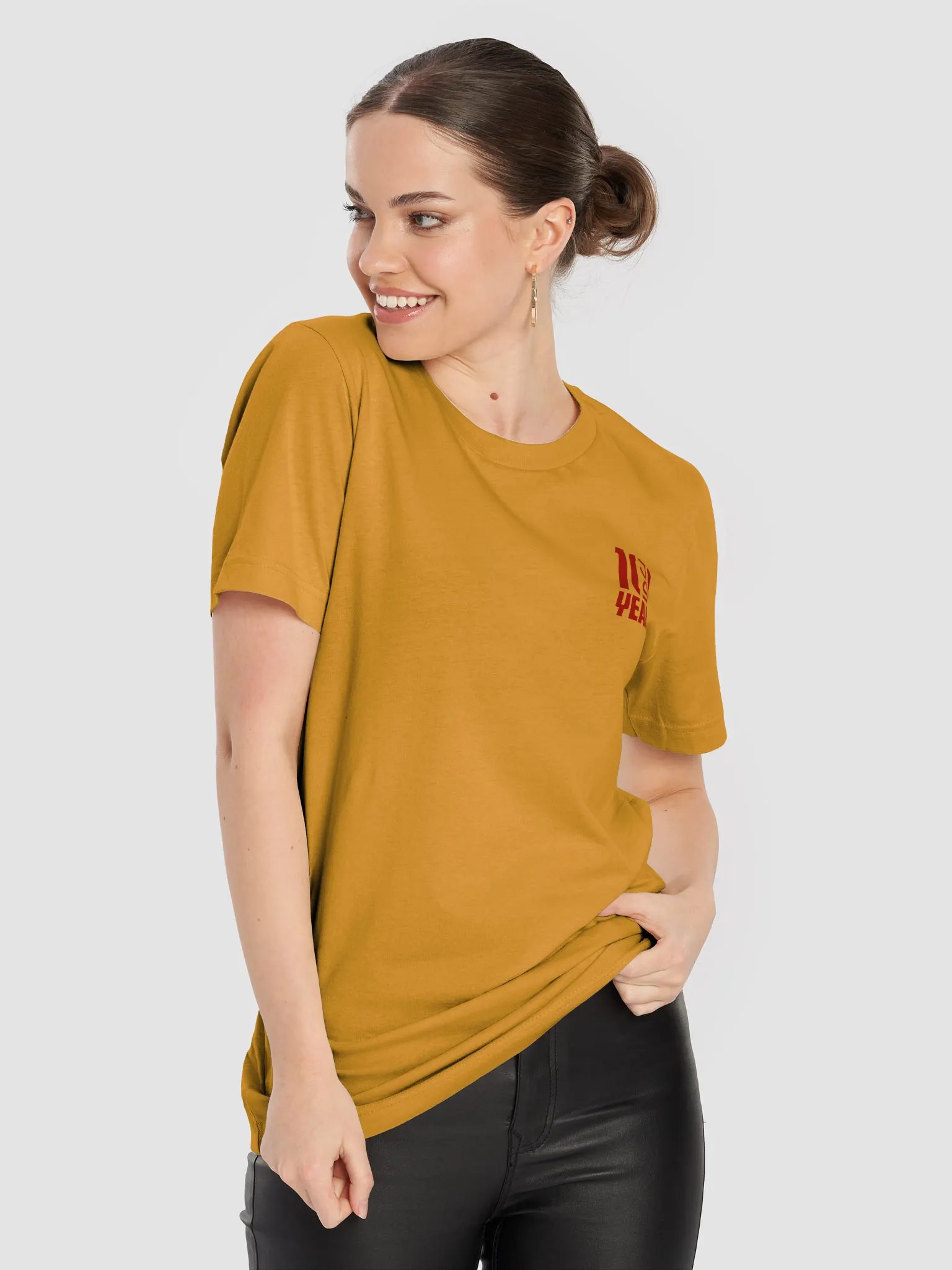 For the Culture Red / Gold product image (8)