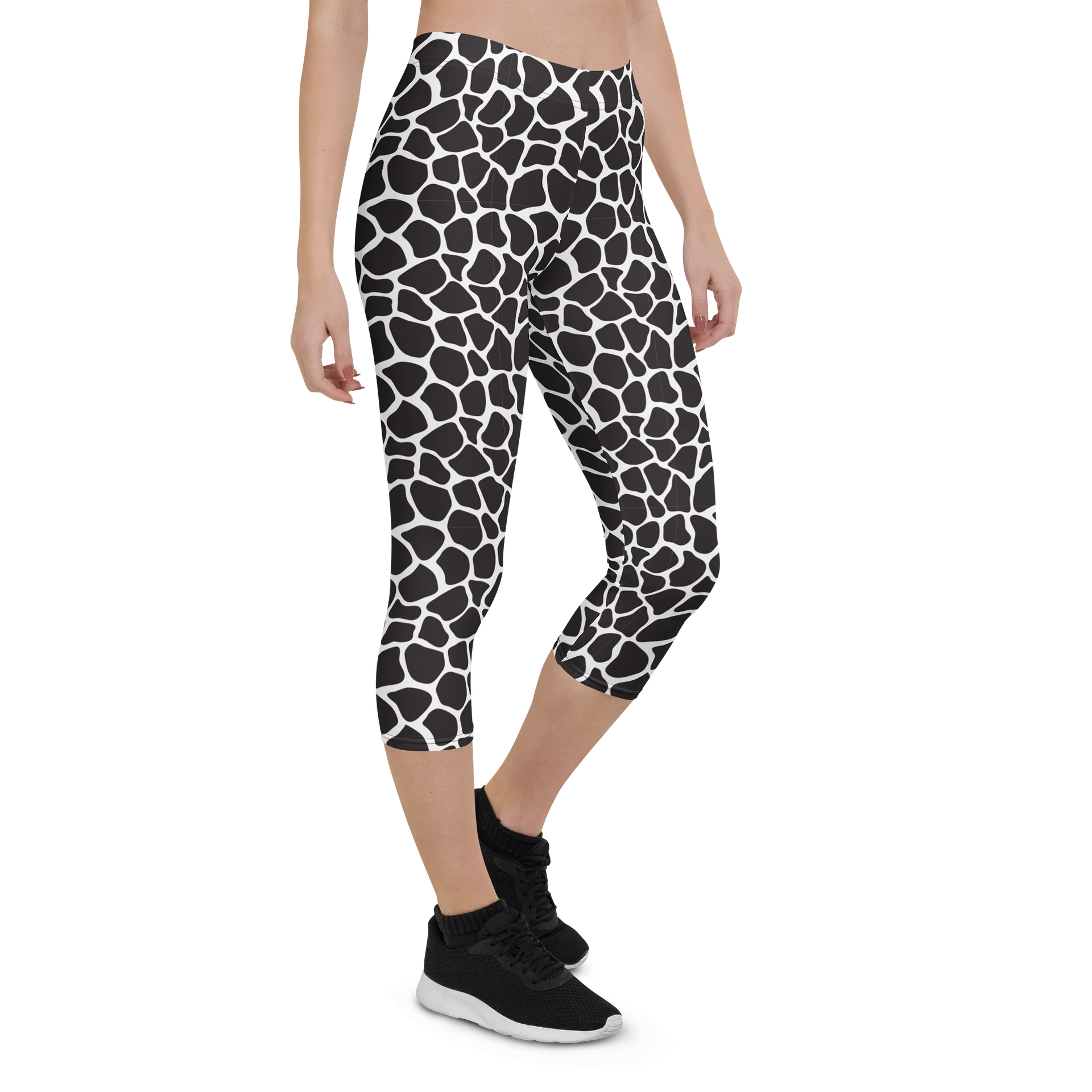 Comfortable Capri Leggings with Bold Black Animal Print product image (6)