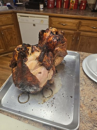Someone decided to peel the flesh and eat it 
@mrsdocredeyekc