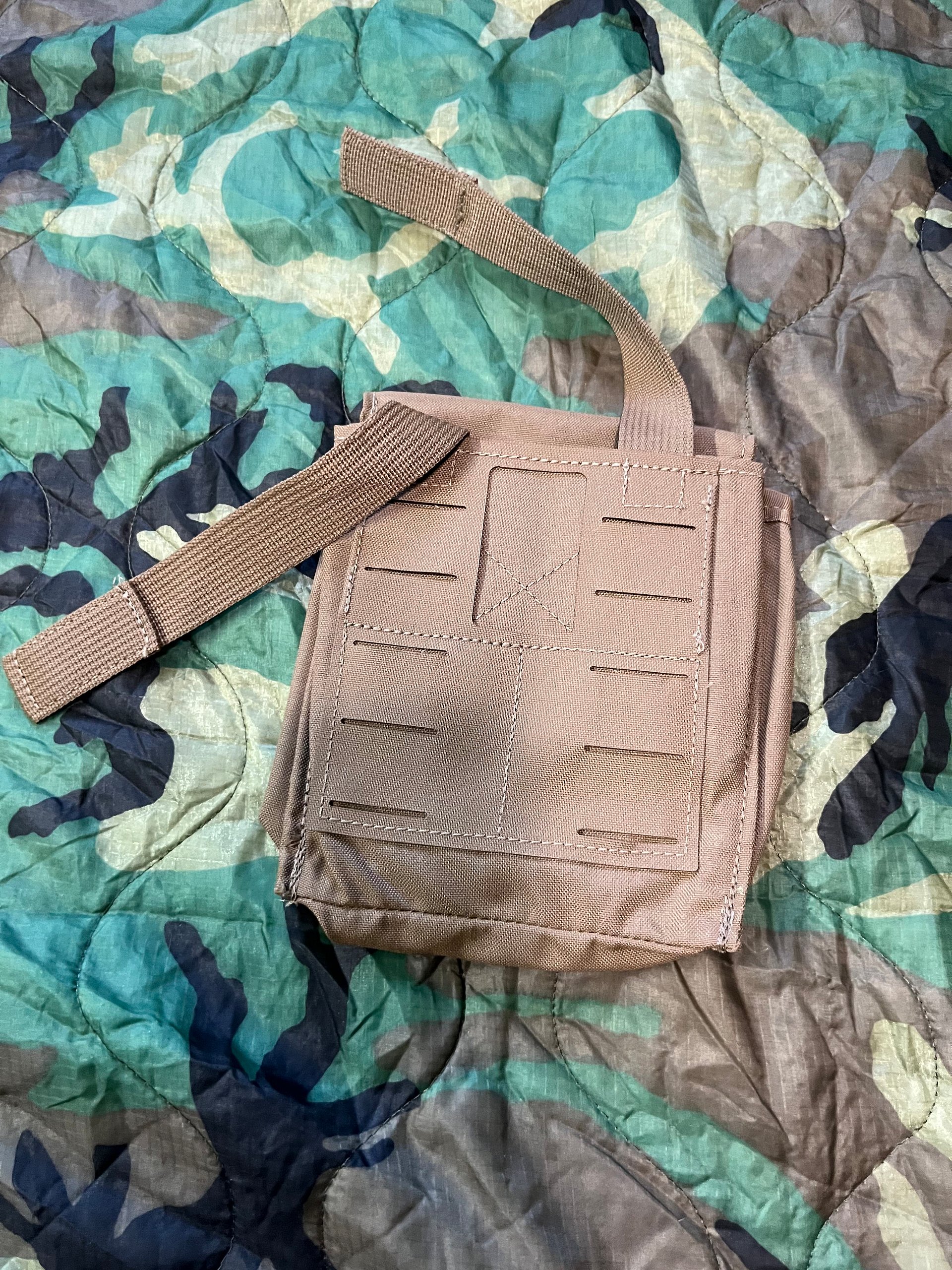 Squirty Systems JSTA pouch coyote product image (2)