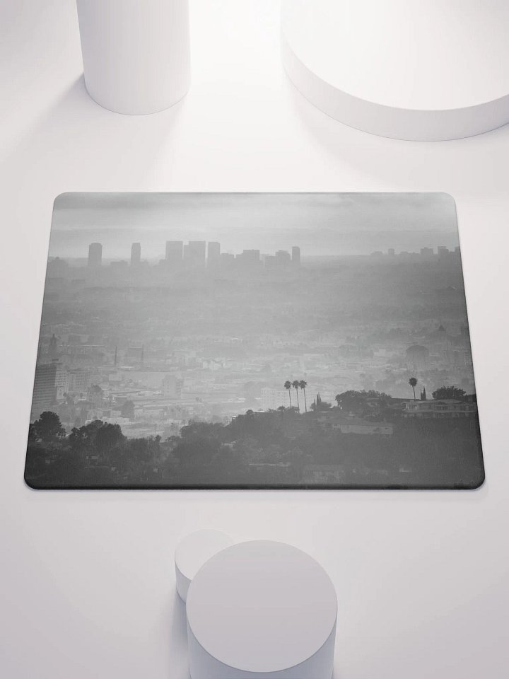 Game Pad - Los Angeles product image (1)