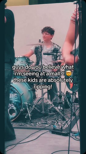 queens of the stone age cover at a mall by these kids?! 🤯 #nooneknows #queensofthestoneage #teenband #drummers
