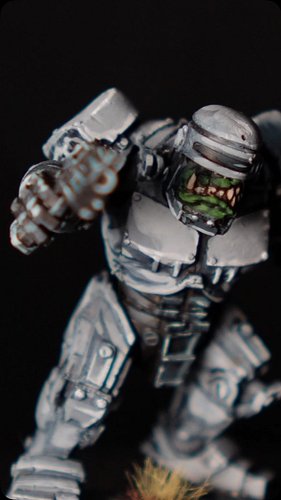 Rob-Ork-cop @mrmodulork 

Printed on my @elegoo Saturn 4 ultra in ABS like 8k resin

#40k #ork #warhanmer #warhammer40k #3dprint