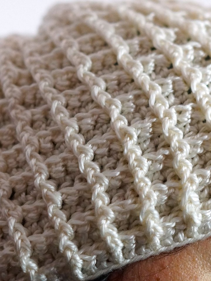 Waffle stitch beanie crochet pdf pattern product image (1)