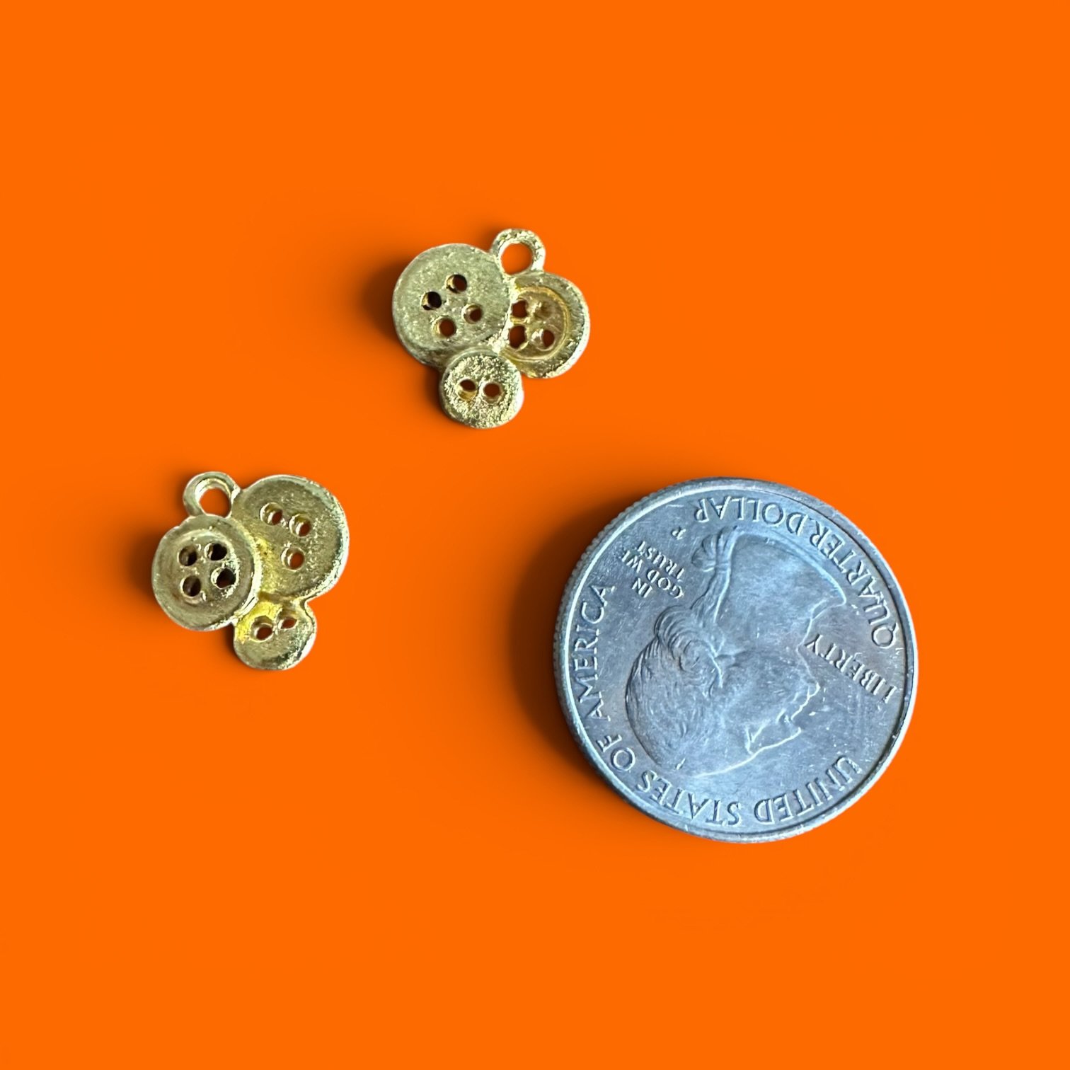 Buttons Gold Whinny Winners Braid and Bridle Charms for Horses | Little Shop of Ponies product image (2)