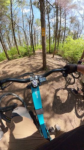 Been getting on the bike more often these days and the jumping skills are returning. Feels good to get back in the air with c...
