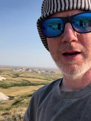 This is what the highest point in North Dakota looks like 😳 #usa #nature #explore