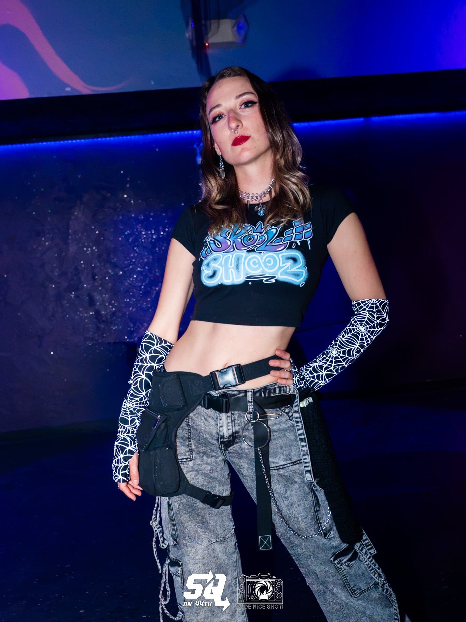skoolshooz women's baby tee crop top product image (4)