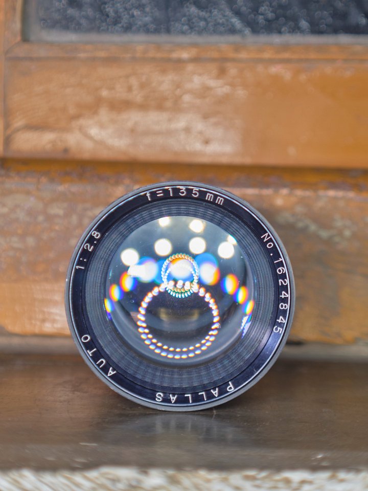 Pallas 135mm F2.8 M42 lens product image (2)
