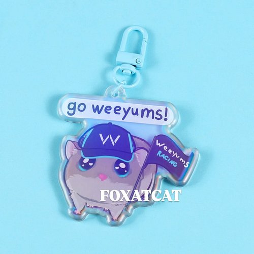 Is this a hographic go weeyums keychain?! Indeed it is!
Get yourself  one now through the link in my bio, they are ready to s...