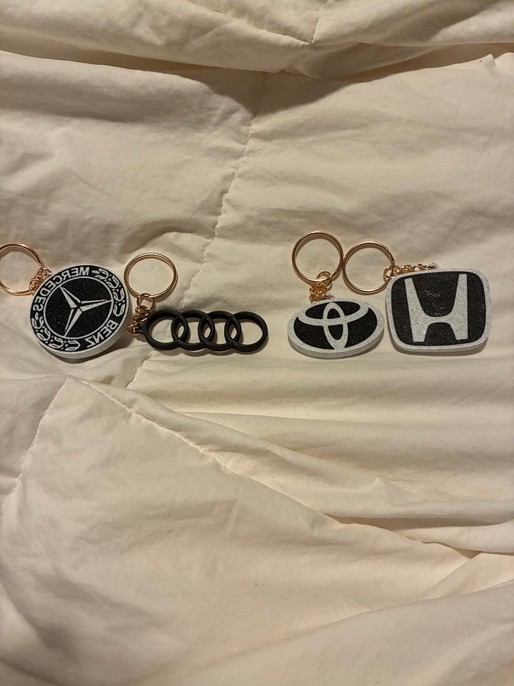 Car brand keychains product image (2)