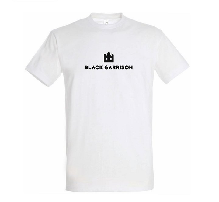 T-shirt "Trapped in a woman's body" product image (2)