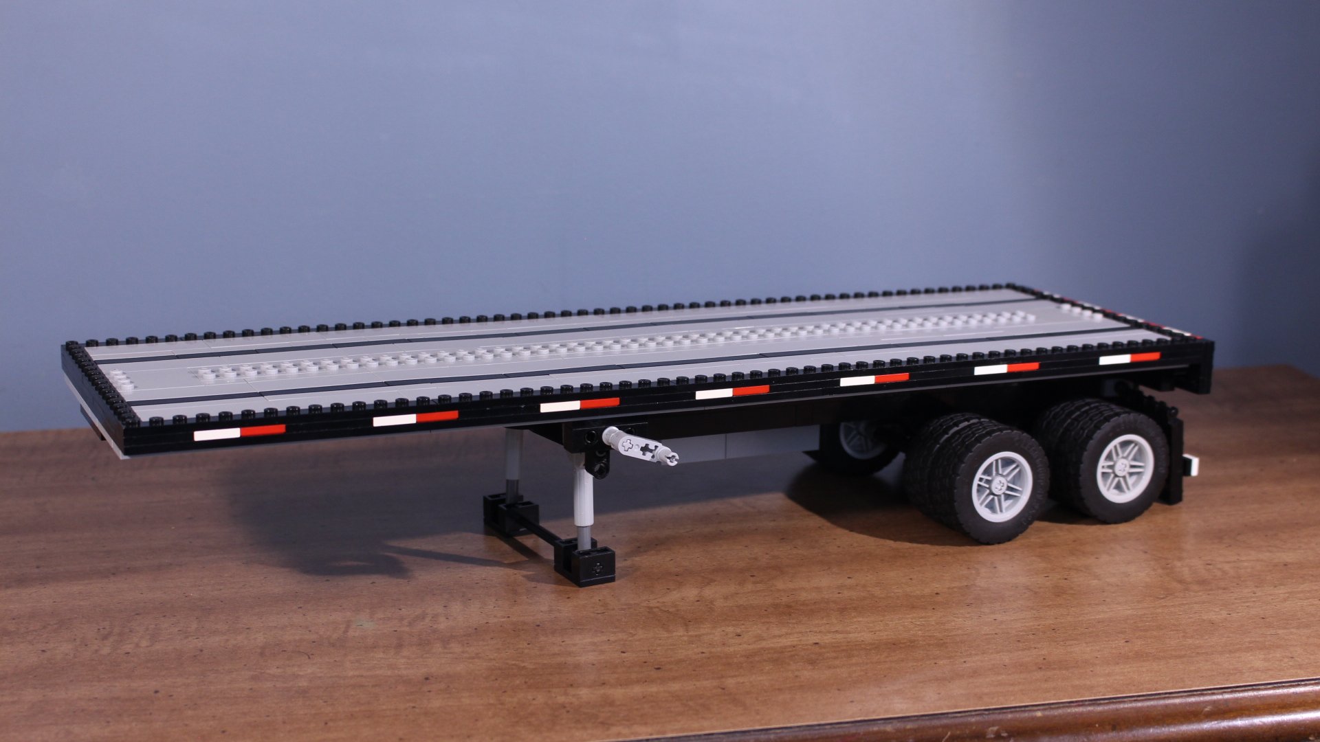 Flatbed Trailer MOC product image (1)