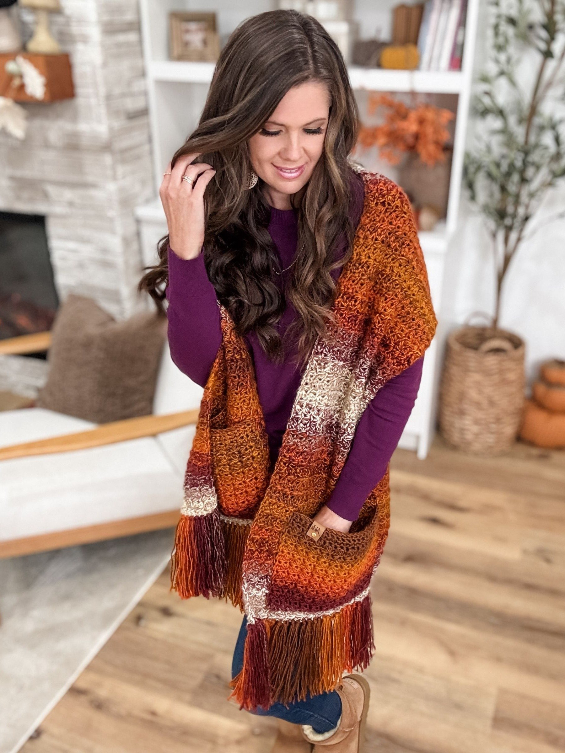 Chunky Suzette Pocket Shawl Crochet Pattern product image (4)