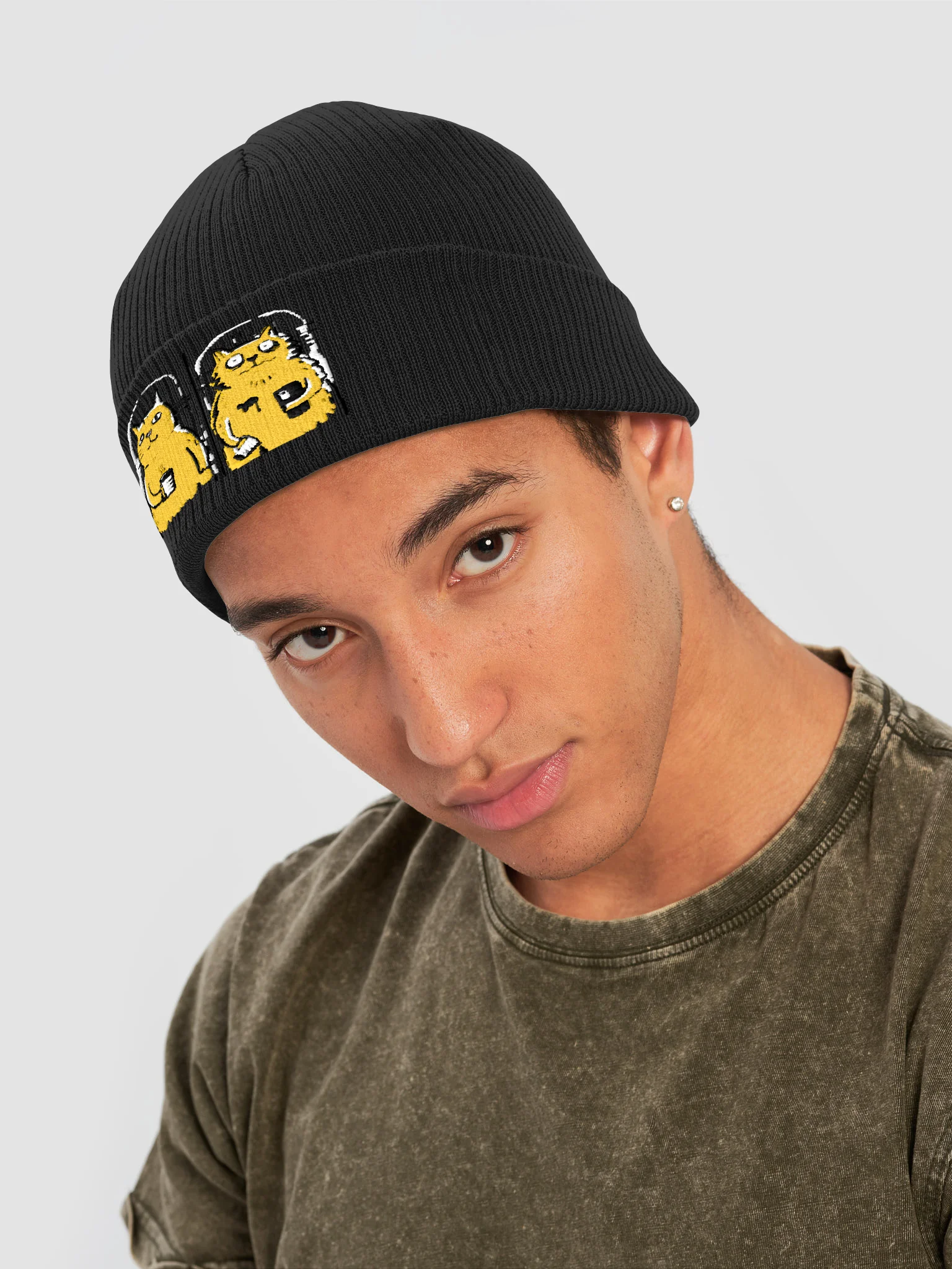 Organic Ribbed Beanie – Classic Winter Hat product image (4)