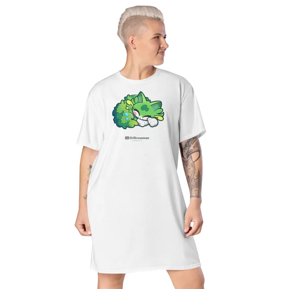 Sleeping Chloe • T-shirt Dress (White) product image (8)