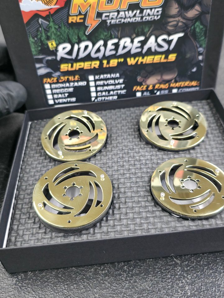 Va lowrider & Mofo rc collaboration ridgebeast 1.8s product image (2)