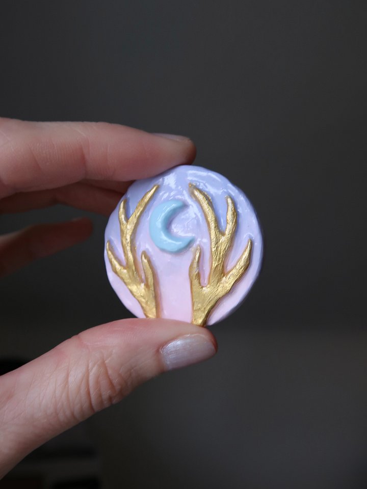 Antlers & Moon - Worry Stone product image (1)