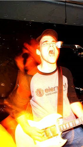 This is Me: Reporting Missing...

#viscerasrecital #mereportingmissing #posthardcore #rockandroll #2000smusic