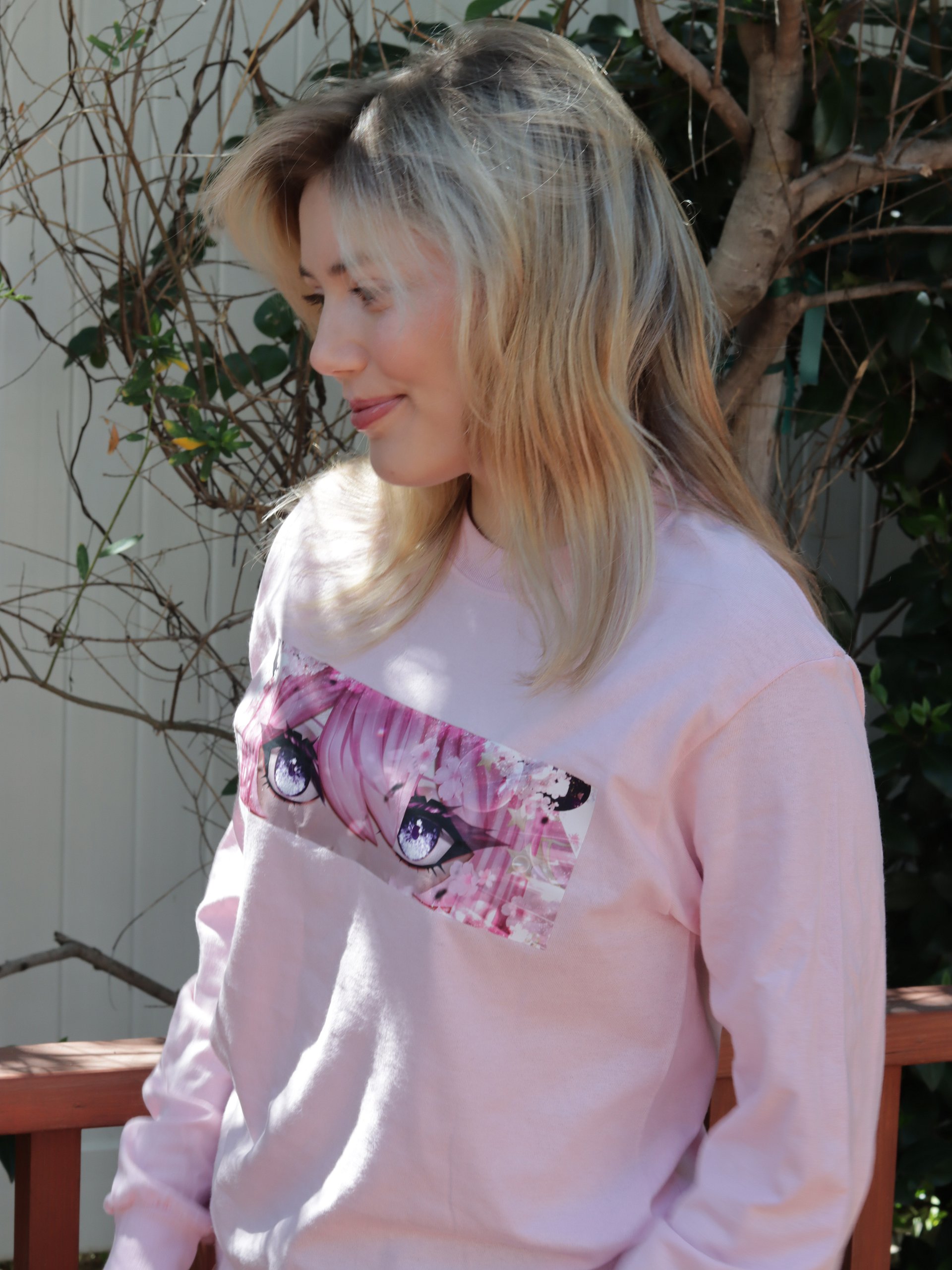 Rose Eyes Longsleeve product image (1)