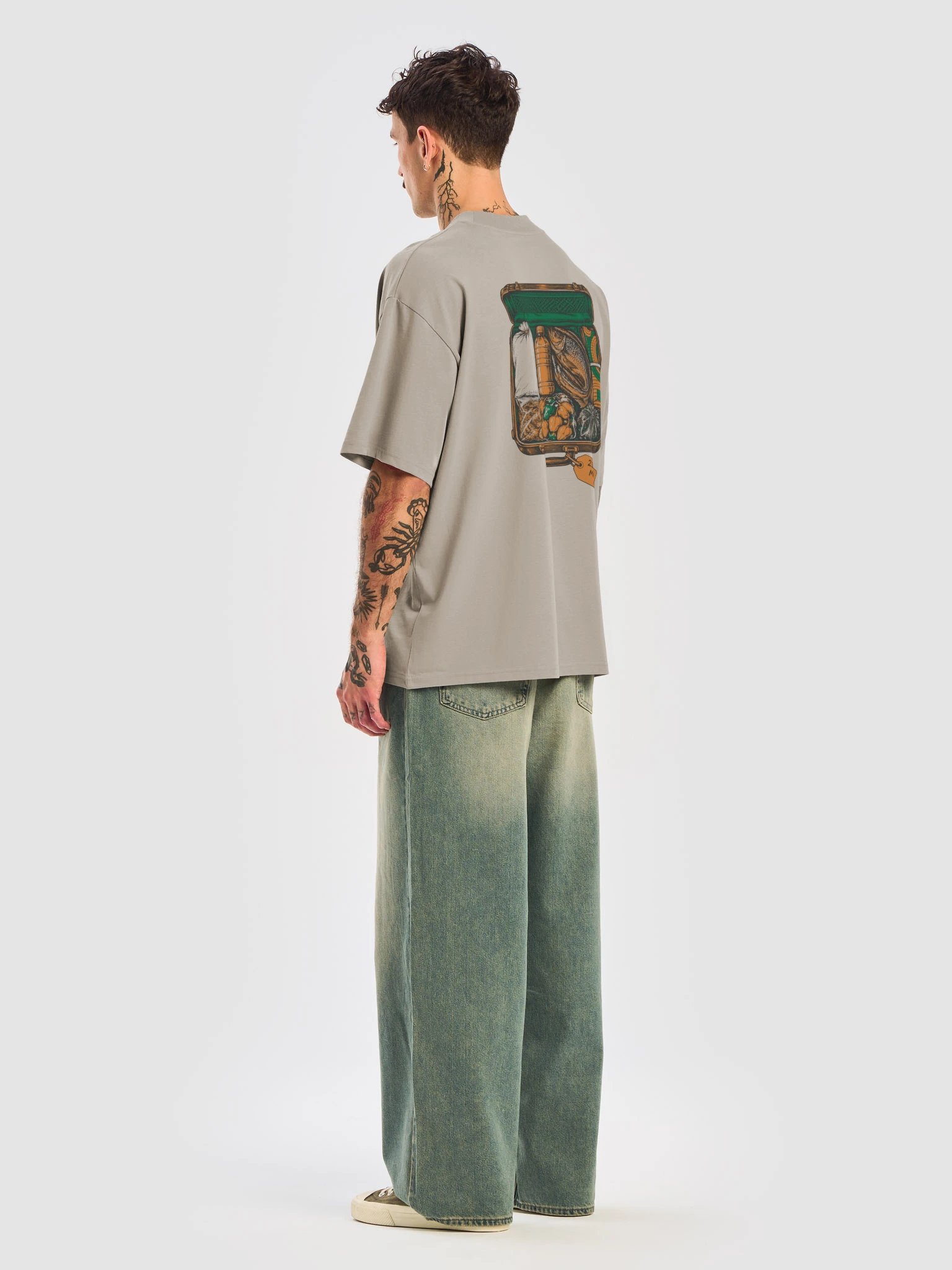 23KG. Mostly Garri. (Oversized tee) product image (15)