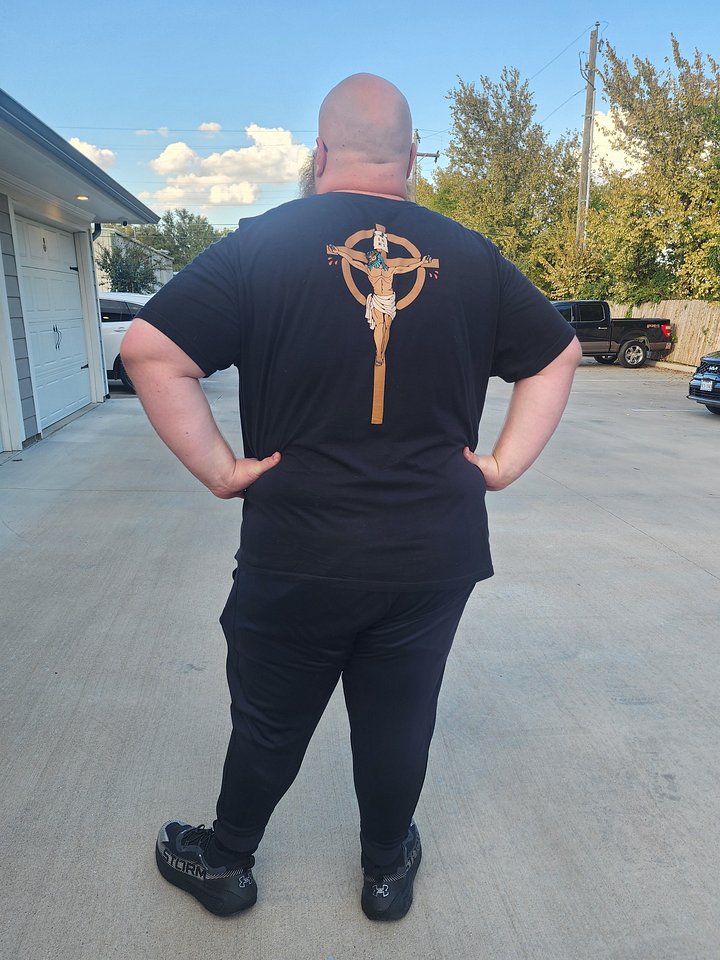 The Cross Is Beautiful Shirt product image (2)