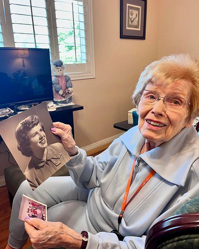 Happy 94th Birthday to my Mom Lois Fisher! 🎂💕🎉. She is holding a photo of her when she graduated college.