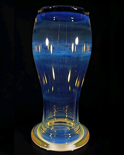 LCV-2263S, Liquid Consumption Vessel 2236S! ⚗️

This one is from the Fumed series of my Drinkware! It is done out of one soli...