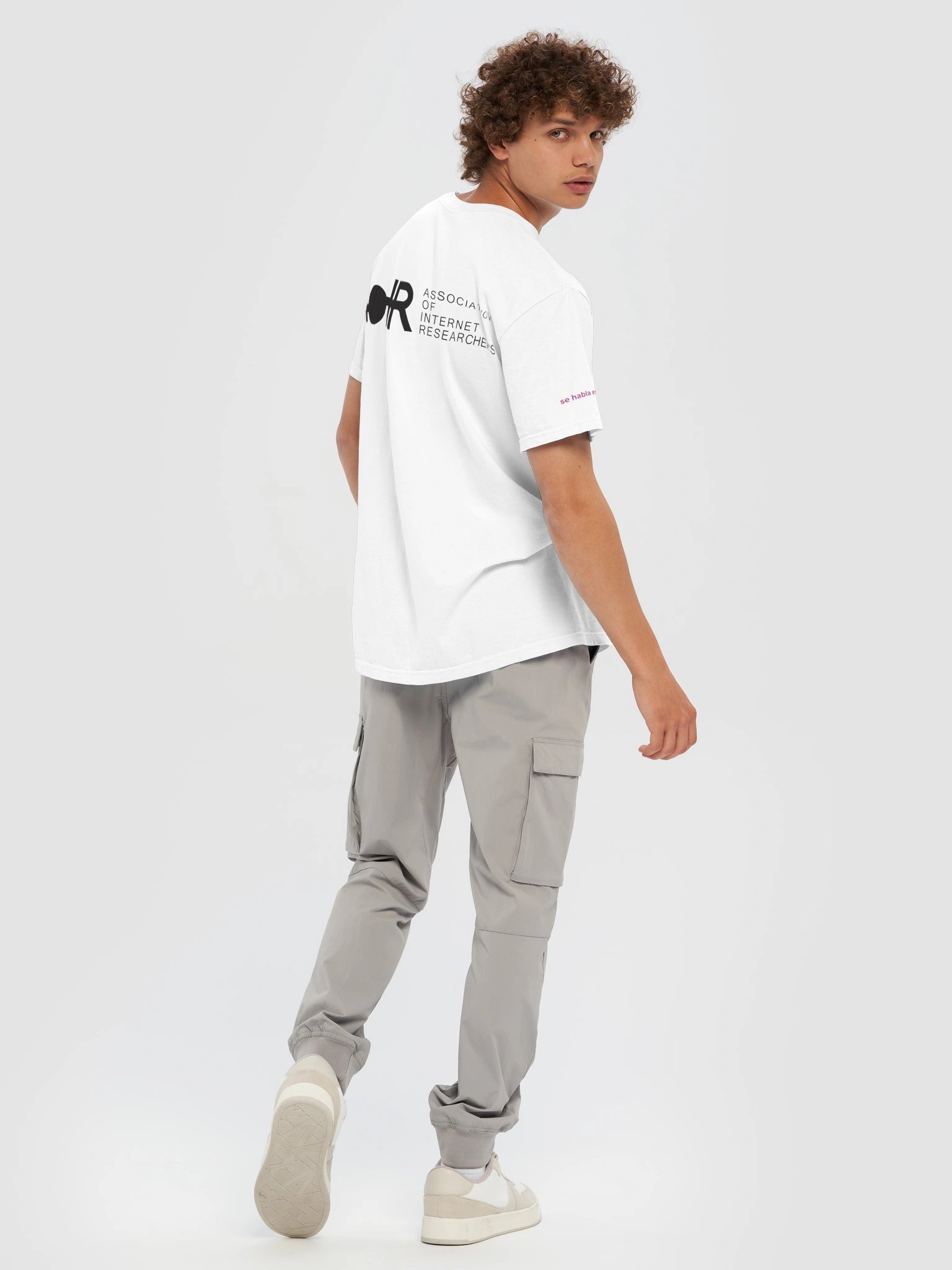 AoIR2026 Regenerations Unisex Conference Tee 'se habla español' - Pink product image (12)
