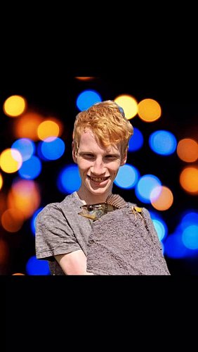 Vanavond ben ik live 19:30 op twitch naam van twitch julius302838 zeg hype in comment