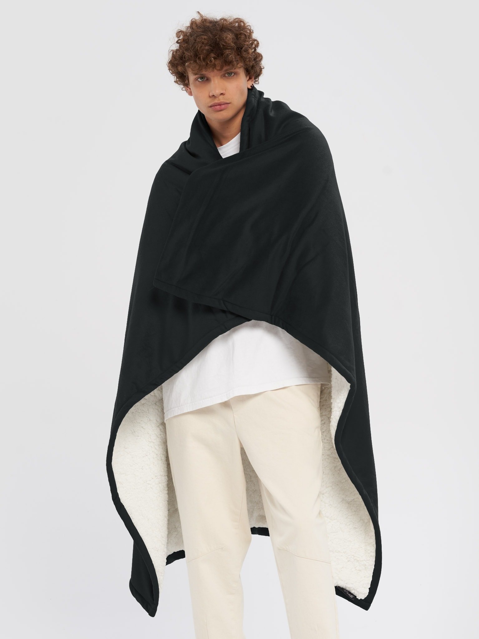 PolyProtecc Blanket (dark) product image (2)