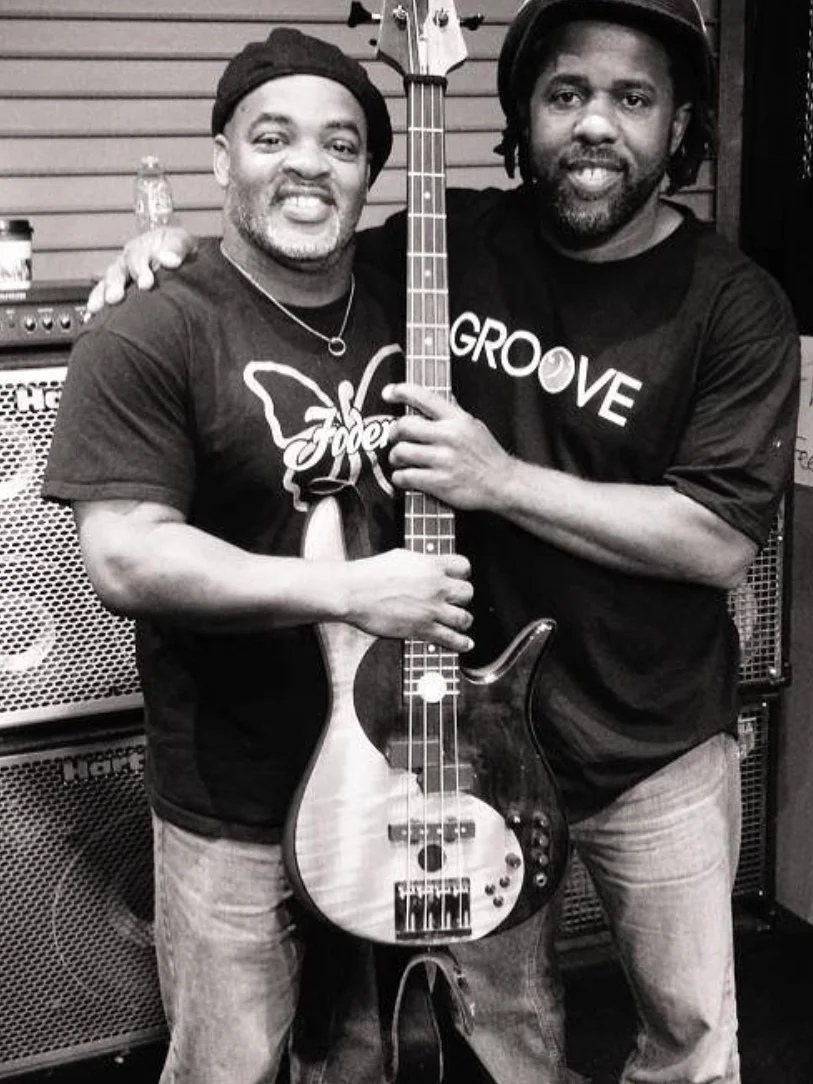 Pocket Science: The Blue Collar Bassist "Groove" T-Shirt product image (3)