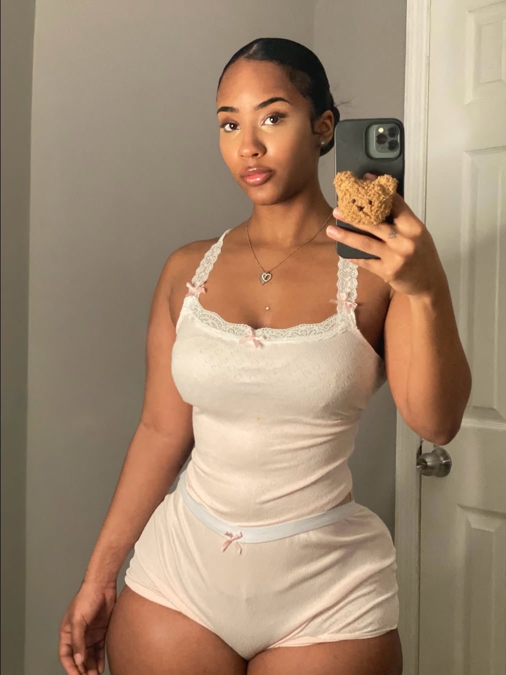 THICK BOOTY GODDESS product image (4)