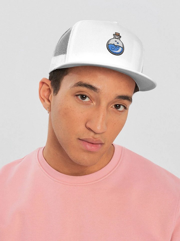 MaNa Trucker Hat product image (2)