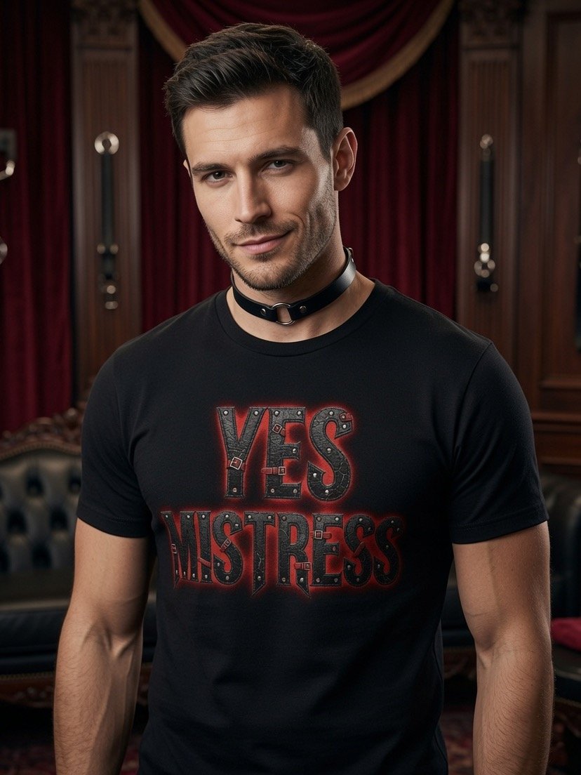 Yes Mistress – Herren Statement T-Shirt für devote Männer product image (1)