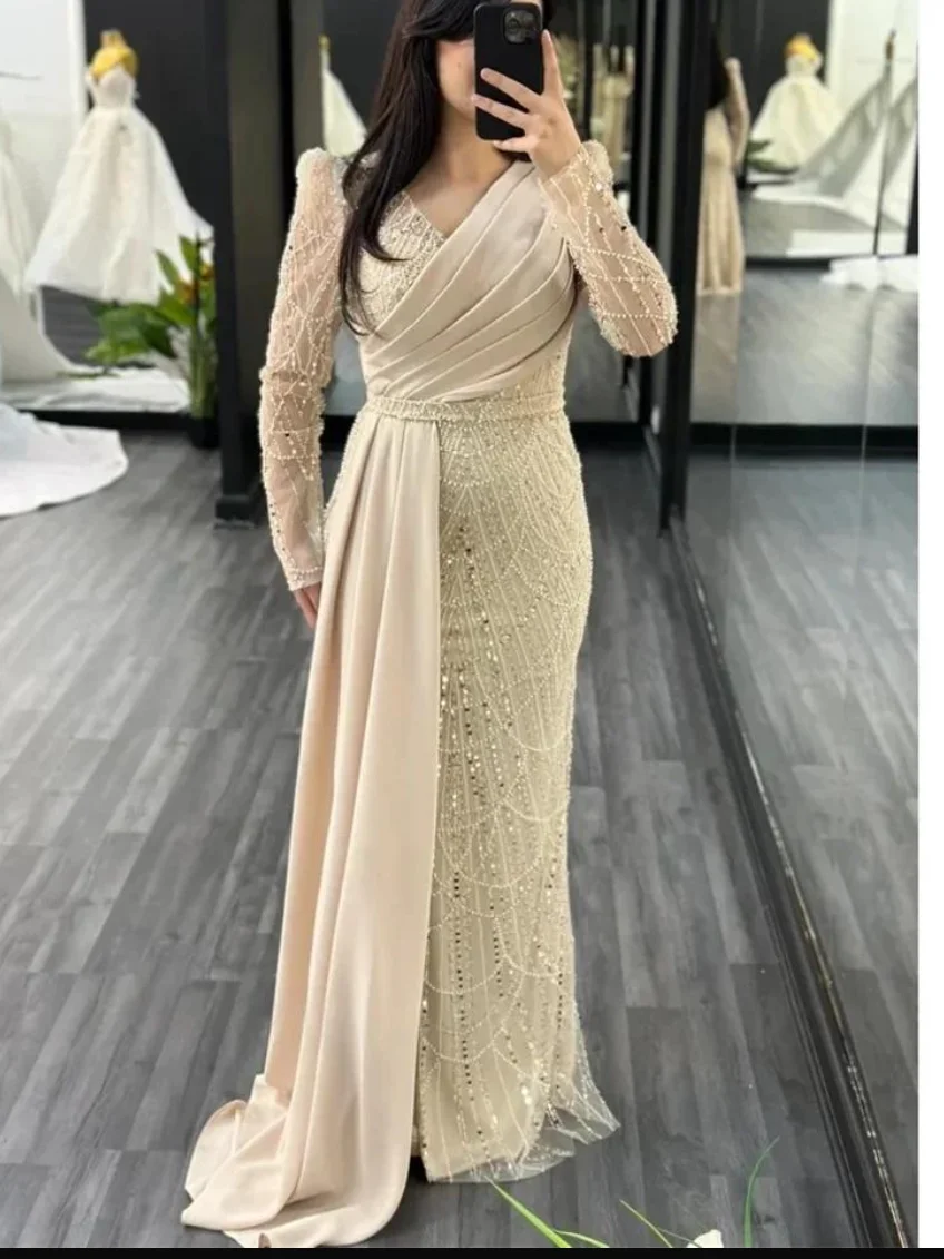 Luxury dress product image (1)