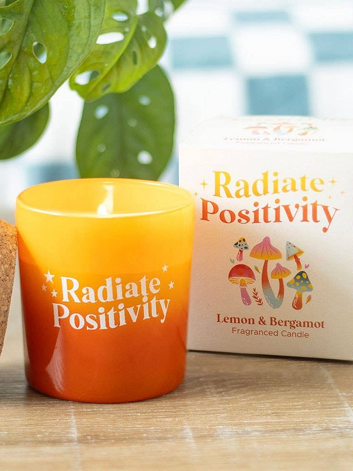 Radiate Positivty - Lemon & Bergamot Candle product image (1)