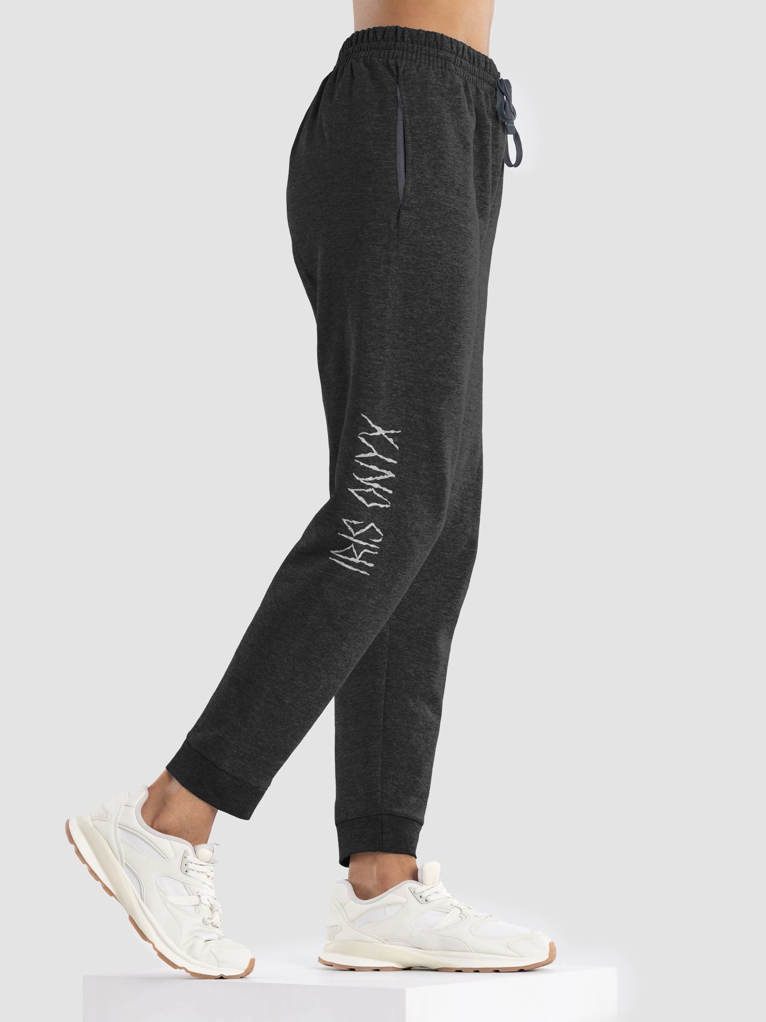 iris 0nyx joggers product image (4)
