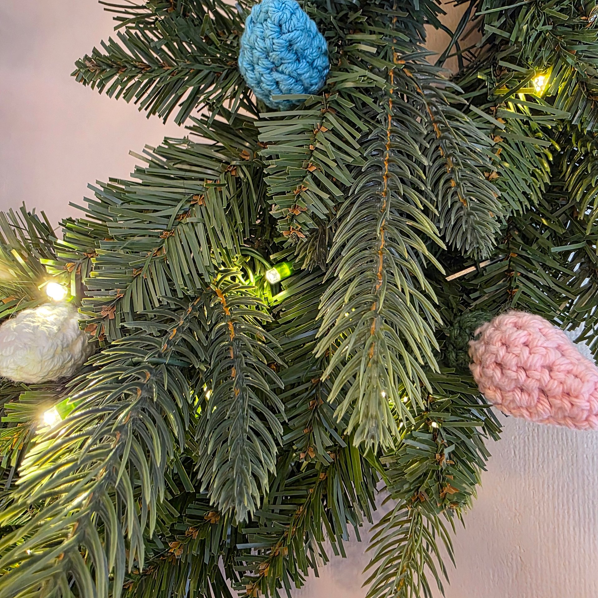 Crochet Holiday String Lights: Pride and Multicolor Cotton Holiday Decor Sets product image (7)