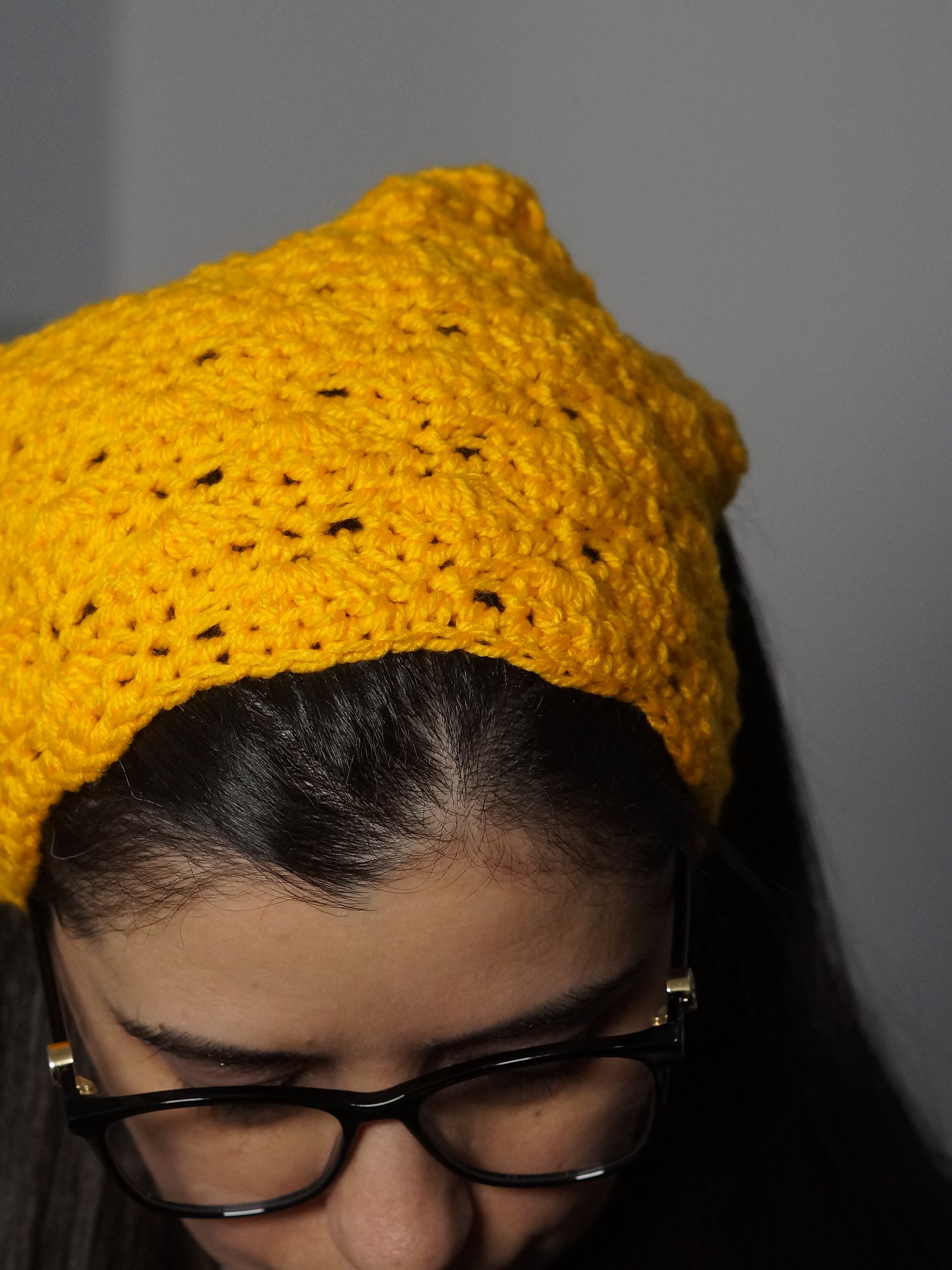Shell stitch headband crochet pattern product image (7)