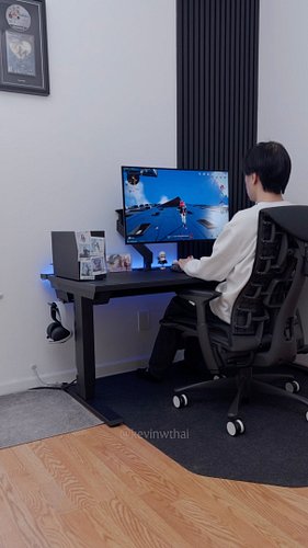 Positive comments only please 🙏

(Inspired by foxyjshon)

#gamingsetup #gamingdesk #nevernesstoeverness
