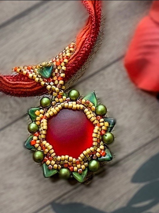 Velvet Queen Beaded Pendant Necklace on Red Ribbon product image (5)