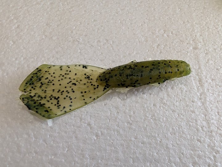Torpedo craw 3.5" moss green product image (2)