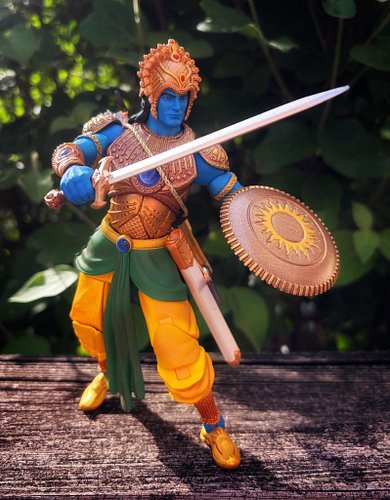 The Prince Ramayan figure I backed on Kickstarter today arrived and is largely brilliant! I wish the sword sheath was a bit m...