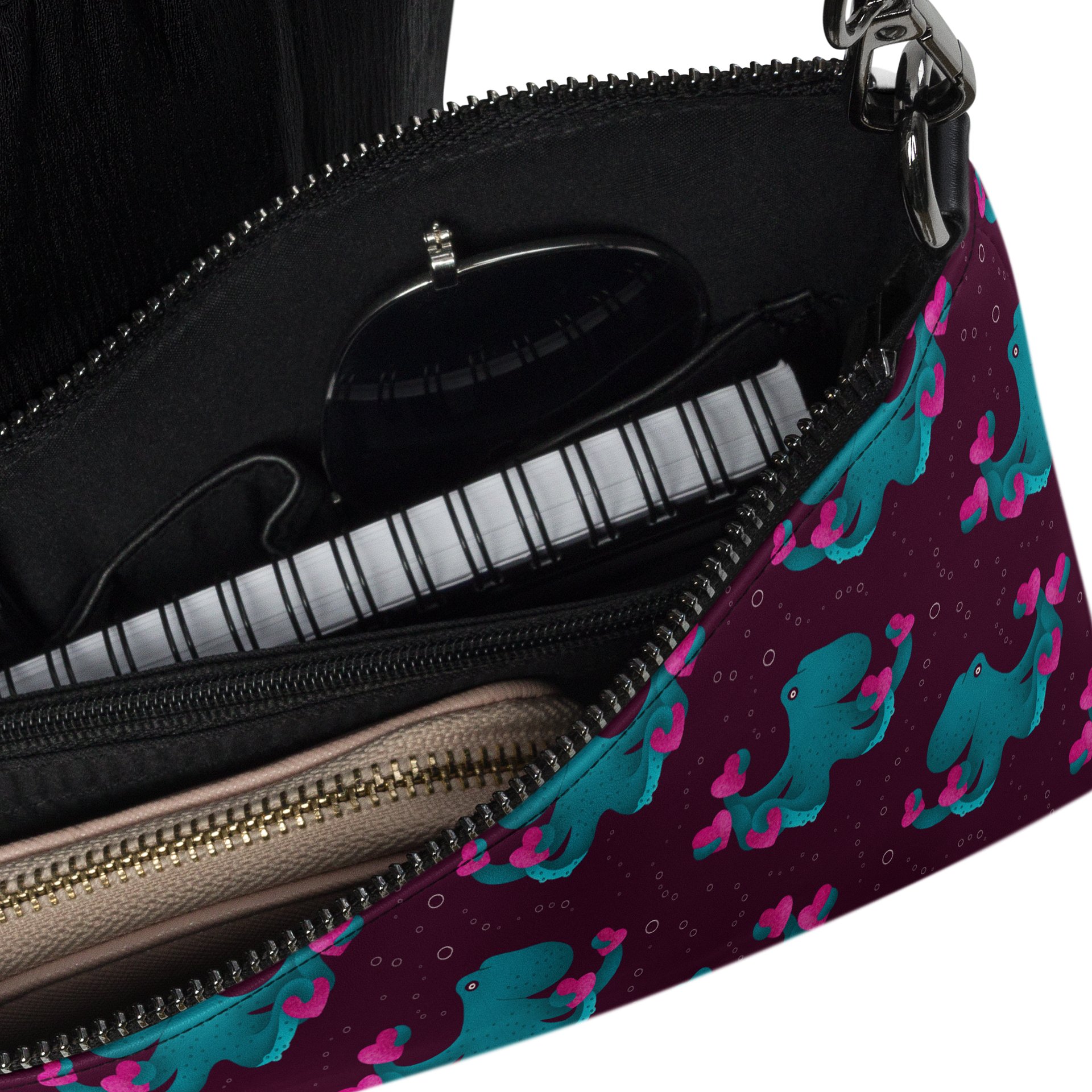 Octopus and Hearts Crossbody Bag product image (6)