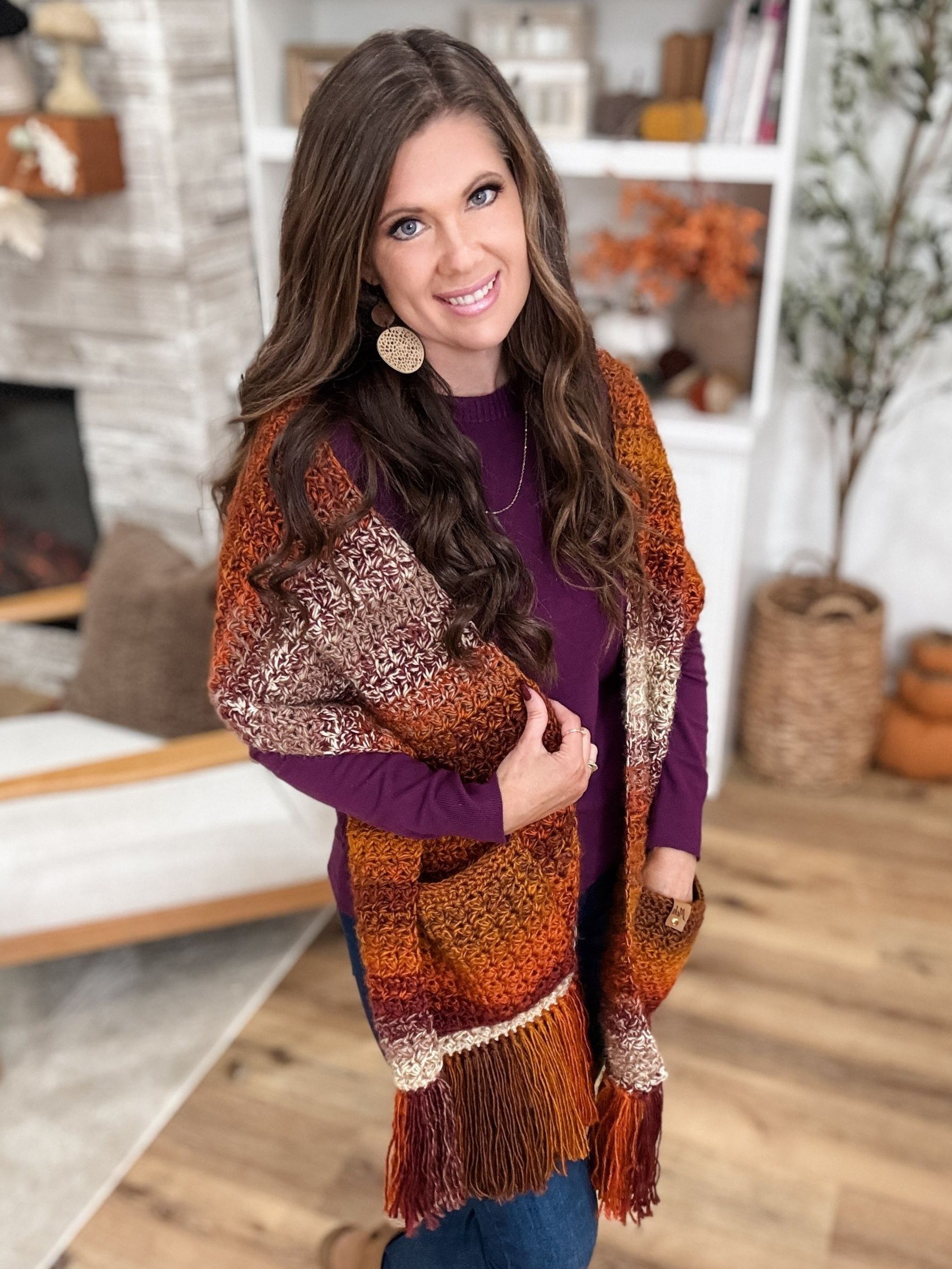 Chunky Suzette Pocket Shawl Crochet Pattern product image (8)