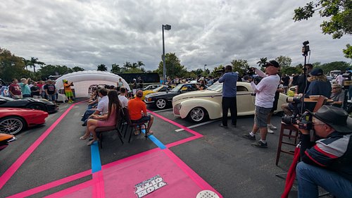 🏎️ 10 years of pure adrenaline! Supercar Saturday just hit a decade of dominance, and the 10th-anniversary celebration with @...