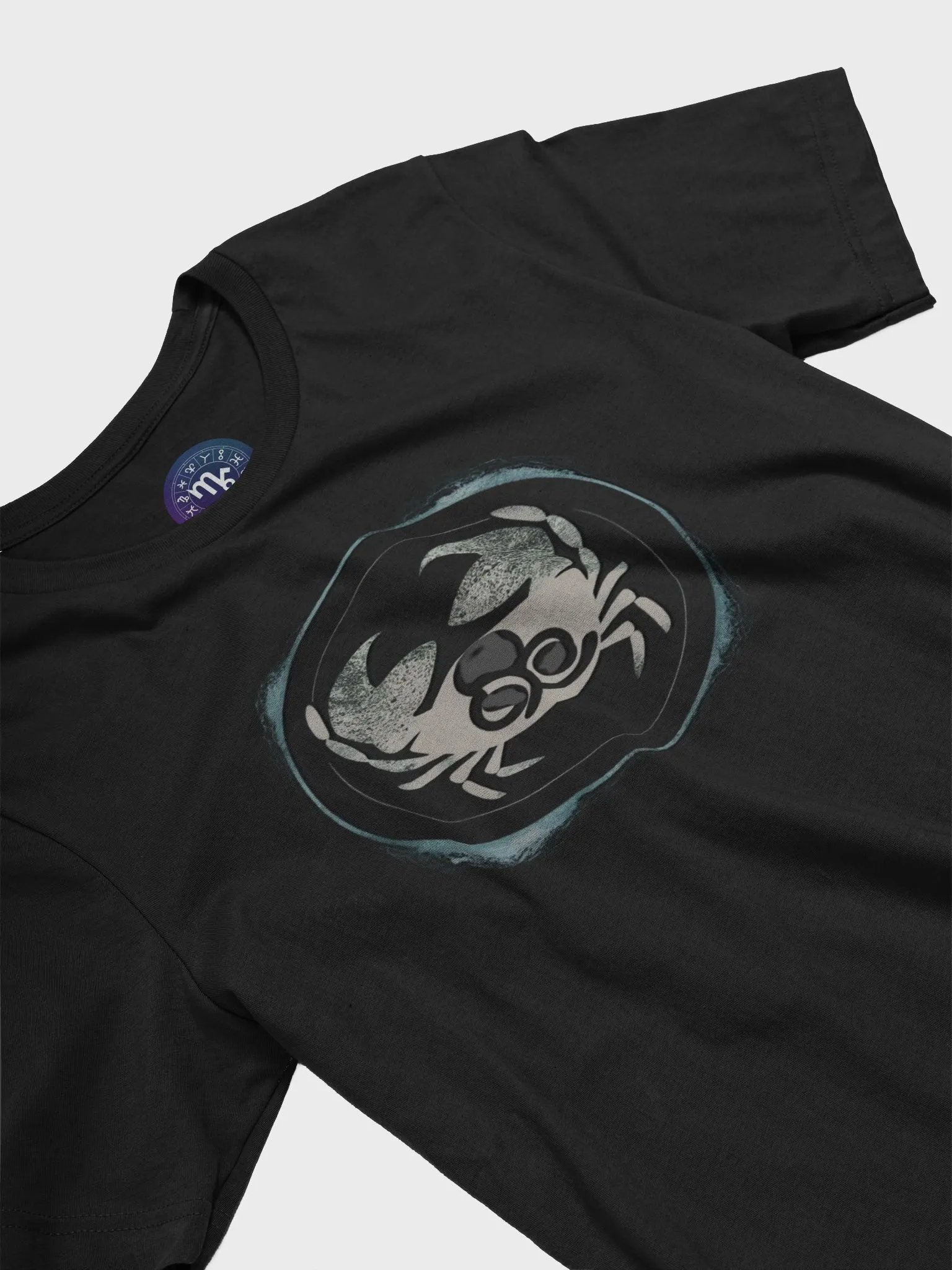 Exclusive Cancer Zodiac T-Shirt - Minimalist Celestial Crab Design product image (5)